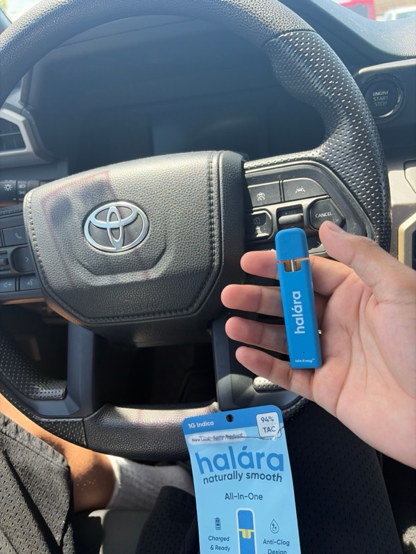 Halára customer photo — zkooby znakz