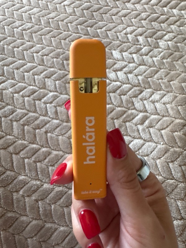 Halára customer photo — cannalope chronic